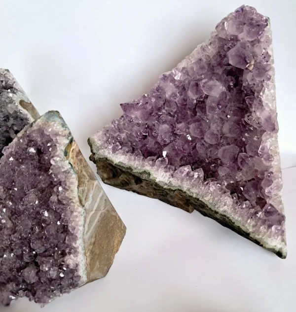 Géode d’améthyste AA, 949 Gr