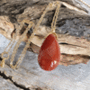 pendentif en jaspe rouge