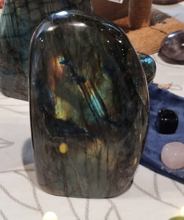 Labradorite forme libre, 1125g, grade A – Image 3
