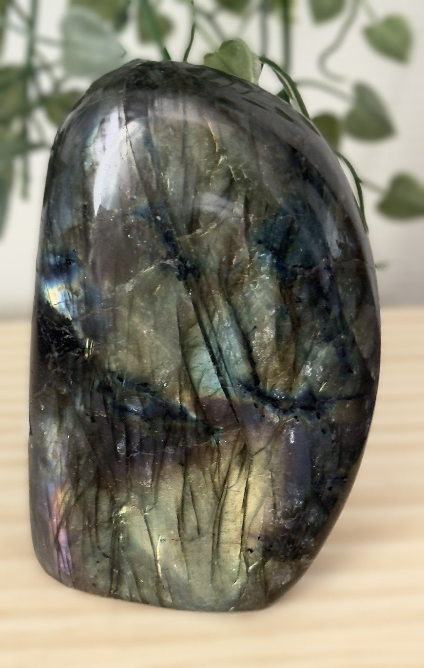 Labradorite forme libre, 1125g, grade A